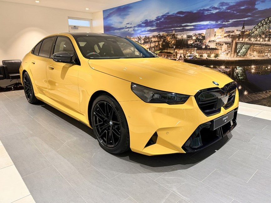 BMW M5