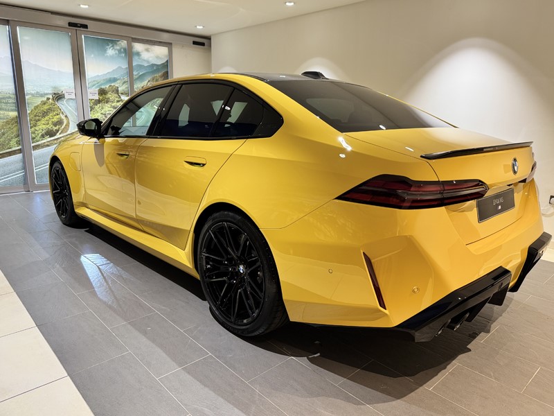 BMW M5 4dr DCT