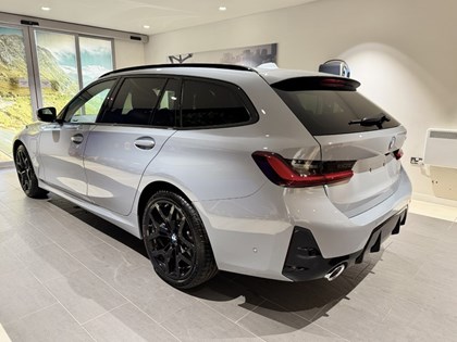 BMW 3 SERIES 330e 22.3 kWh M Sport 5dr Step Auto