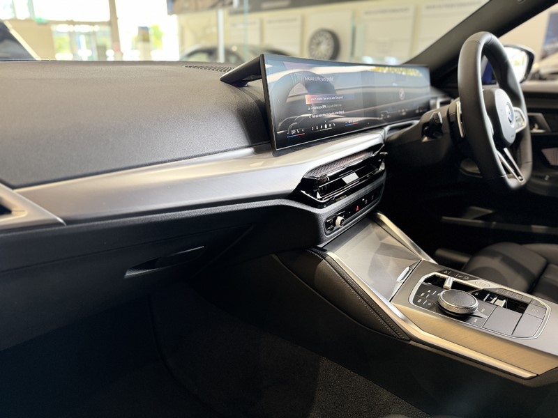  BMW 2 SERIES 220i M Sport 2dr Step Auto 5908283