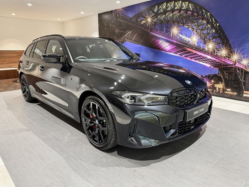 BMW 3 SERIES