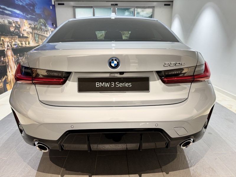  BMW 3 SERIES 330e M Sport 4dr Step Auto 5788875