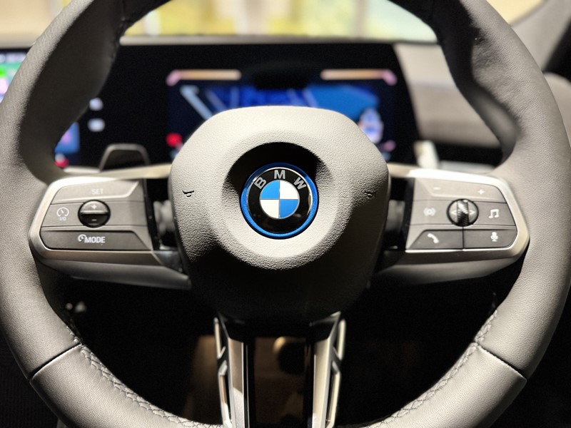  BMW iX2 150kW eDrive20 Shadow Edition 65kWh 5dr Auto 5908385