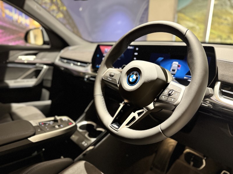  BMW iX2 150kW eDrive20 Shadow Edition 65kWh 5dr Auto 5908374