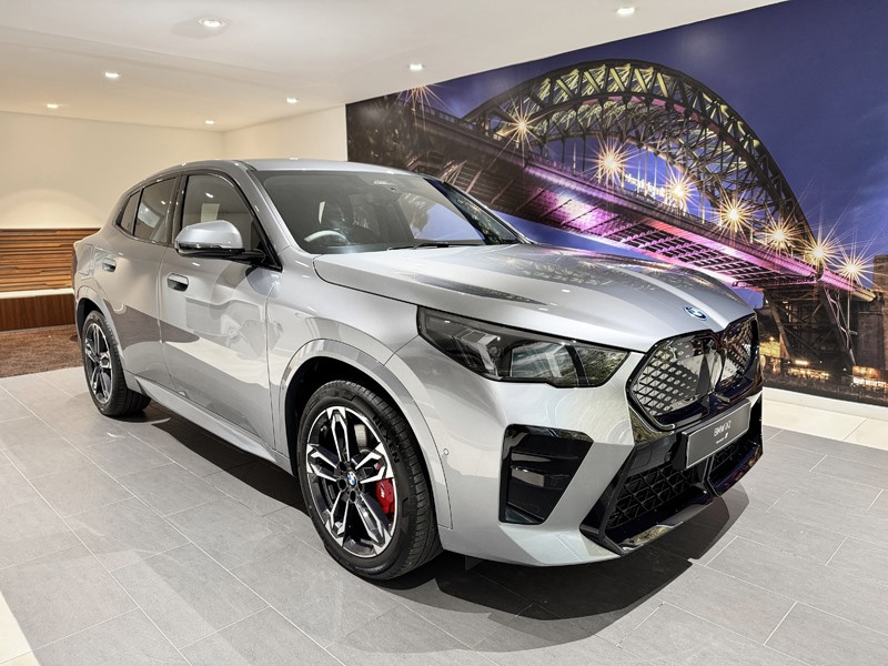 BMW iX2