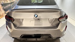BMW 2 SERIES 220i M Sport Pro 2dr Step Auto 5917937