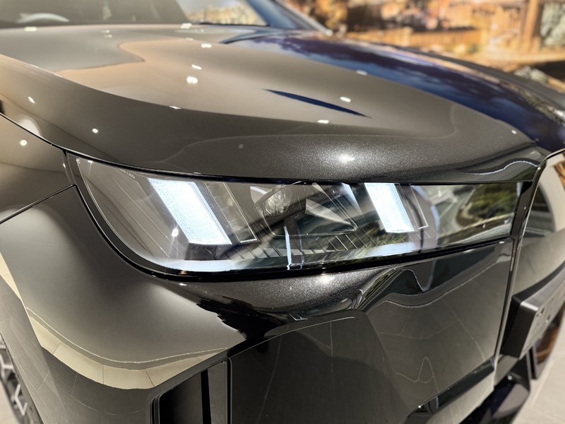  BMW iX 300kW xDrive45 M Sport 101kWh 5dr Auto [Pro Pack] 5901348