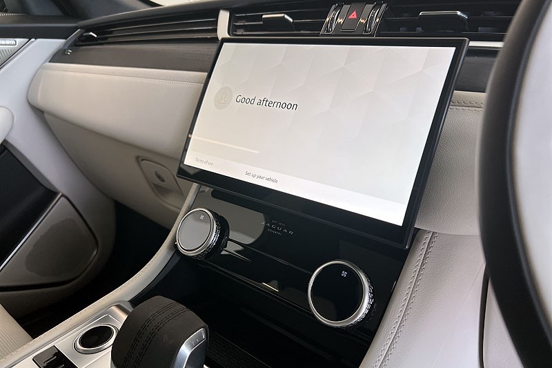  JAGUAR F-PACE 2.0 P400e R-Dynamic HSE Black 5dr Auto AWD 3185595