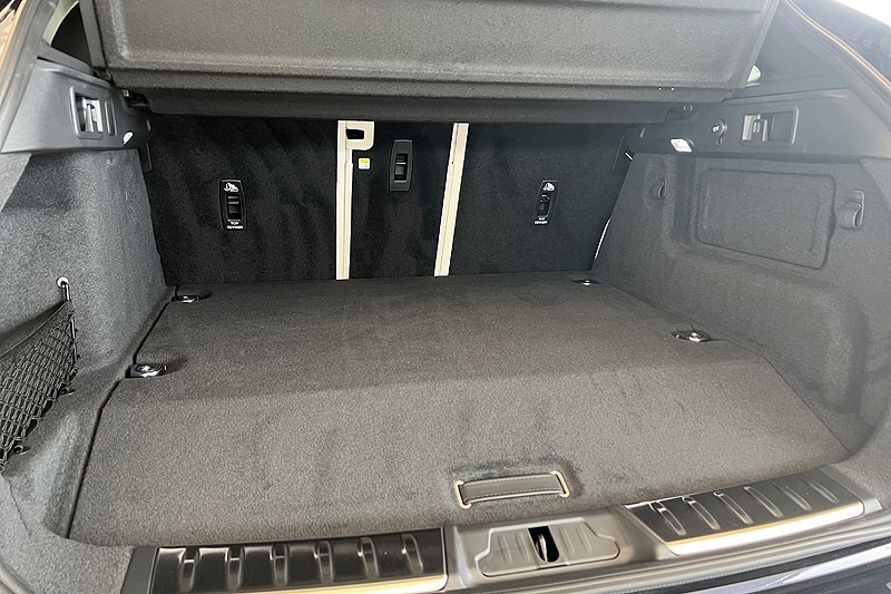  JAGUAR F-PACE 2.0 P400e R-Dynamic HSE Black 5dr Auto AWD 3185602