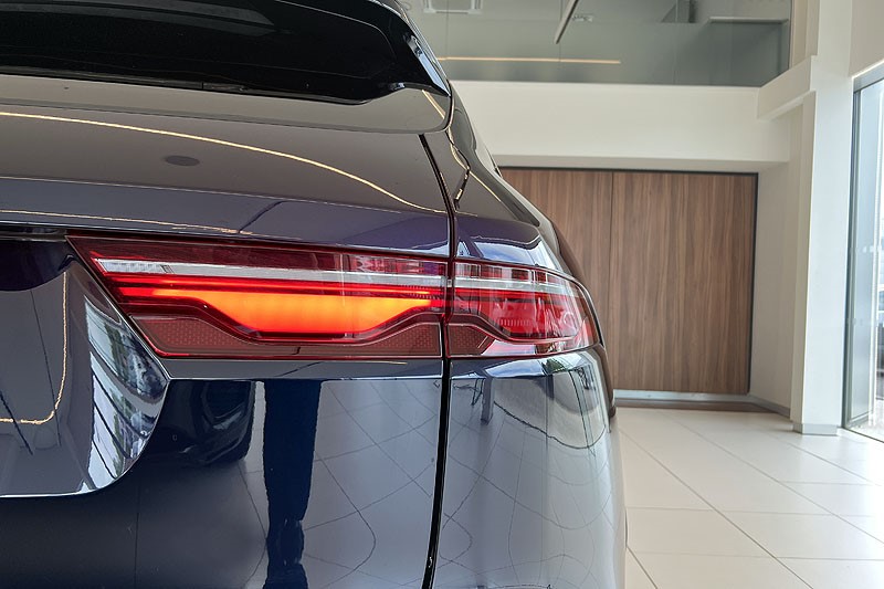  JAGUAR F-PACE 2.0 P400e R-Dynamic HSE Black 5dr Auto AWD 3185587