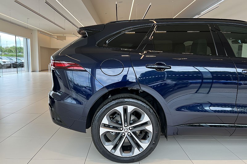  JAGUAR F-PACE 2.0 P400e R-Dynamic HSE Black 5dr Auto AWD 3185603