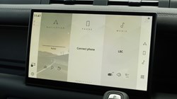 LAND ROVER DEFENDER 3.0 D300 Outbound 130 5dr Auto 3282225