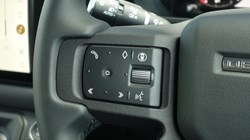 LAND ROVER DEFENDER 3.0 D300 Outbound 130 5dr Auto 3282224