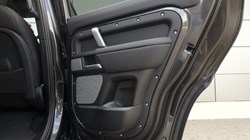 LAND ROVER DEFENDER 3.0 D300 Outbound 130 5dr Auto 3282247