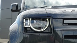 LAND ROVER DEFENDER 3.0 D300 Outbound 130 5dr Auto 3282262