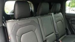 LAND ROVER DEFENDER 3.0 D300 Outbound 130 5dr Auto 3282250