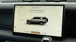 LAND ROVER DEFENDER 3.0 D300 Outbound 130 5dr Auto 3282235