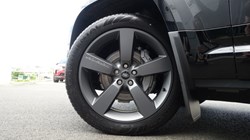 LAND ROVER DEFENDER 3.0 D300 Outbound 130 5dr Auto 3282273