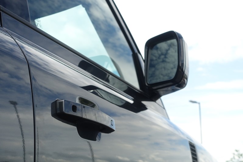  LAND ROVER DEFENDER 3.0 D300 Outbound 130 5dr Auto 3282265