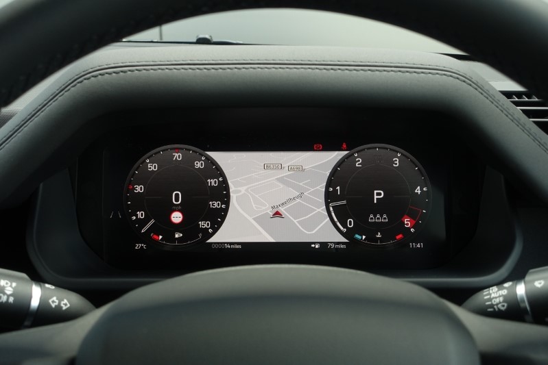  LAND ROVER DEFENDER 3.0 D300 Outbound 130 5dr Auto 3282222