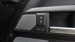 LAND ROVER DEFENDER 3.0 D300 Outbound 130 5dr Auto 3282245