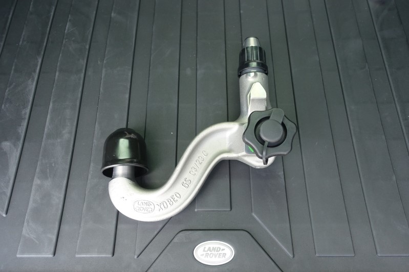  LAND ROVER DEFENDER 3.0 D300 Outbound 130 5dr Auto 3282254