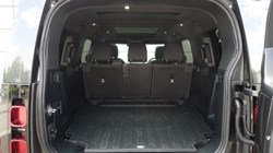 LAND ROVER DEFENDER 3.0 D300 Outbound 130 5dr Auto 3282251