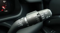 LAND ROVER DEFENDER 3.0 D300 Outbound 130 5dr Auto 3282221