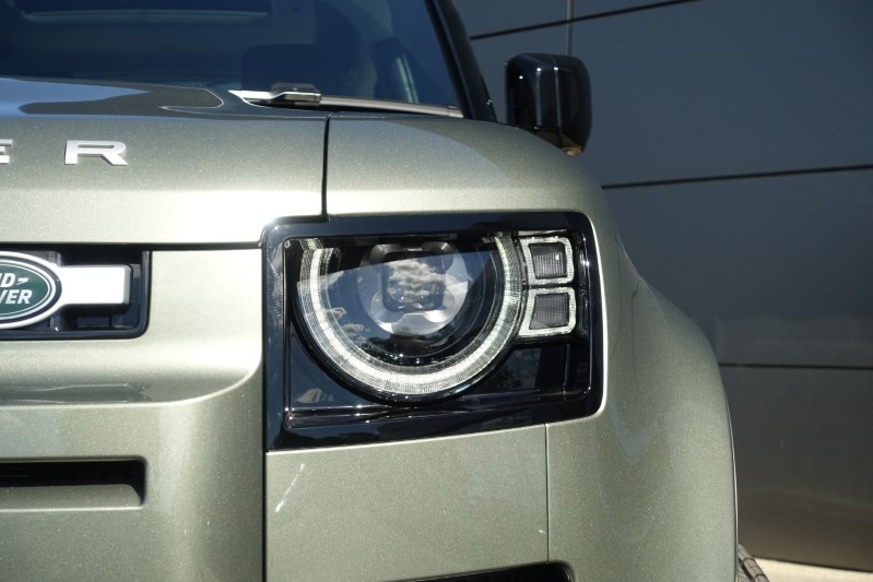  LAND ROVER DEFENDER 3.0 D250 HSE 90 3dr Auto 3278693