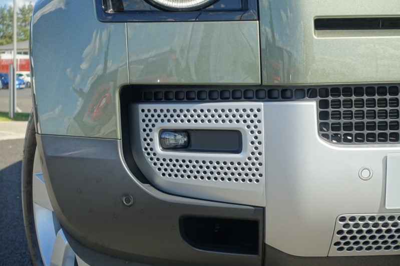  LAND ROVER DEFENDER 3.0 D250 HSE 90 3dr Auto 3278684