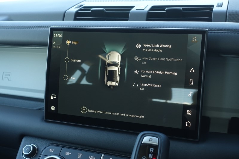  LAND ROVER DEFENDER 3.0 D250 HSE 90 3dr Auto 3278665