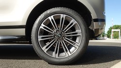 LAND ROVER RANGE ROVER EVOQUE 2.0 D200 Dynamic HSE 5dr Auto 3287675