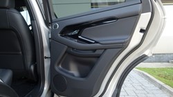 LAND ROVER RANGE ROVER EVOQUE 2.0 D200 Dynamic HSE 5dr Auto 3287639