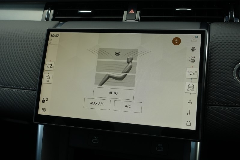 2024 (74) LAND ROVER DISCOVERY SPORT 1.5 P300e Dynamic SE 5dr Auto [5 Seat] 3340909