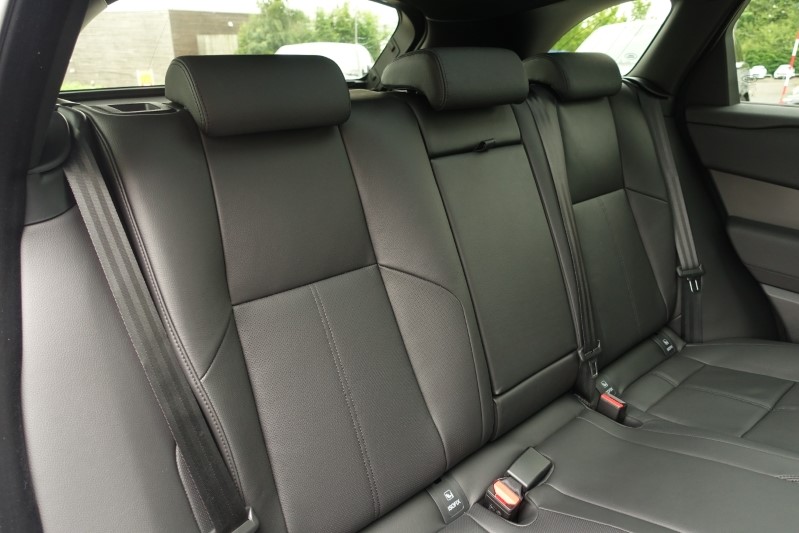 2024 (74) LAND ROVER RANGE ROVER VELAR 2.0 D200 MHEV Dynamic SE 5dr Auto 3422841