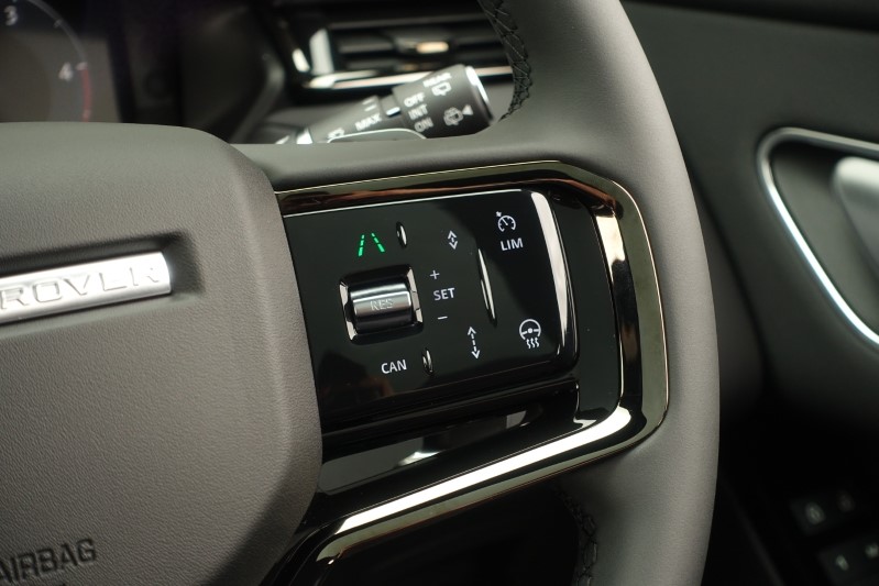 2024 (74) LAND ROVER RANGE ROVER VELAR 2.0 D200 MHEV Dynamic SE 5dr Auto 3422815