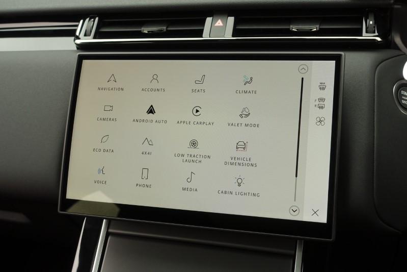 2024 (74) LAND ROVER RANGE ROVER VELAR 2.0 D200 MHEV Dynamic SE 5dr Auto 3422828