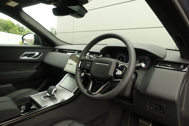 2024 (74) LAND ROVER RANGE ROVER VELAR 2.0 D200 MHEV Dynamic SE 5dr Auto 3422832