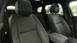 2024 (74) LAND ROVER RANGE ROVER VELAR 2.0 D200 MHEV Dynamic SE 5dr Auto 3422833