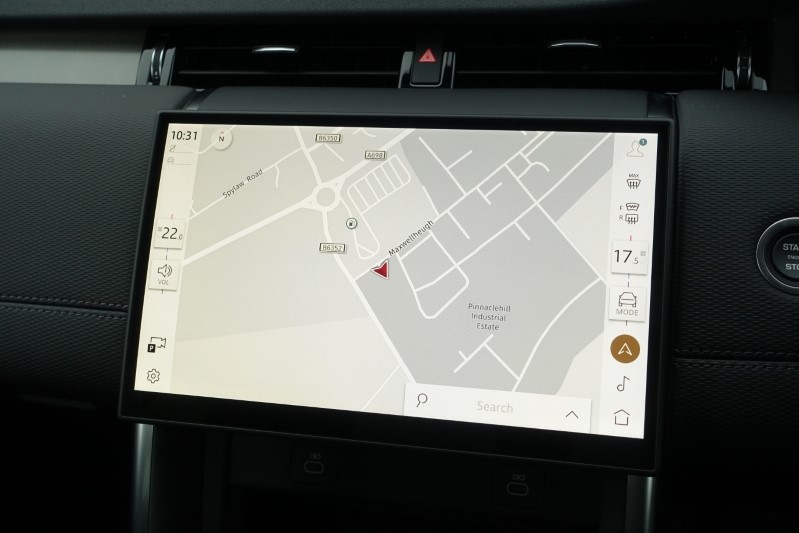 2025 (74) LAND ROVER DISCOVERY SPORT 1.5 P270e Dynamic SE 5dr Auto [5 Seat] 3653971