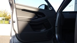 LAND ROVER RANGE ROVER EVOQUE 2.0 D200 Dynamic HSE 5dr Auto 3520130