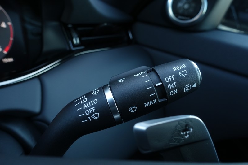  LAND ROVER RANGE ROVER EVOQUE 2.0 D200 Dynamic HSE 5dr Auto 3520099