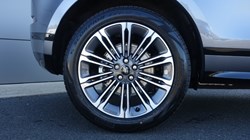 LAND ROVER RANGE ROVER EVOQUE 2.0 D200 Dynamic HSE 5dr Auto 3520136