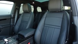 LAND ROVER RANGE ROVER EVOQUE 2.0 D200 Dynamic HSE 5dr Auto 3520132