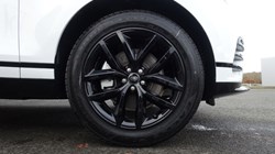 LAND ROVER RANGE ROVER VELAR 2.0 D200 MHEV Dynamic SE 5dr Auto 3946212