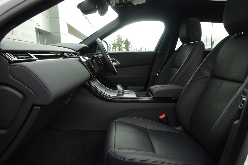  LAND ROVER RANGE ROVER VELAR 2.0 D200 MHEV Dynamic SE 5dr Auto 3946207