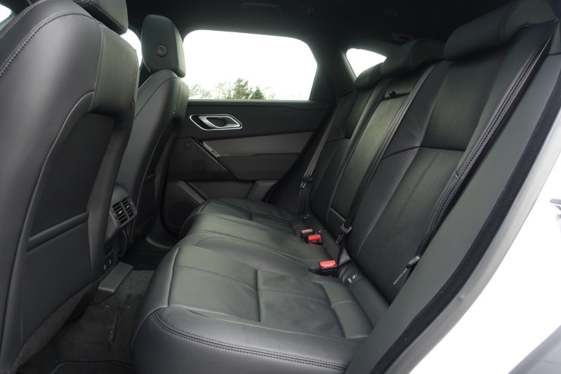  LAND ROVER RANGE ROVER VELAR 2.0 D200 MHEV Dynamic SE 5dr Auto 3946208