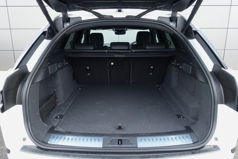  LAND ROVER RANGE ROVER VELAR 2.0 D200 MHEV Dynamic SE 5dr Auto 3946214