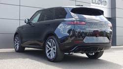 LAND ROVER RANGE ROVER SPORT 3.0 D300 Dynamic SE 5dr Auto 4250975