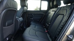 LAND ROVER DEFENDER 3.0 D350 X-Dynamic HSE 110 5dr Auto 3948656